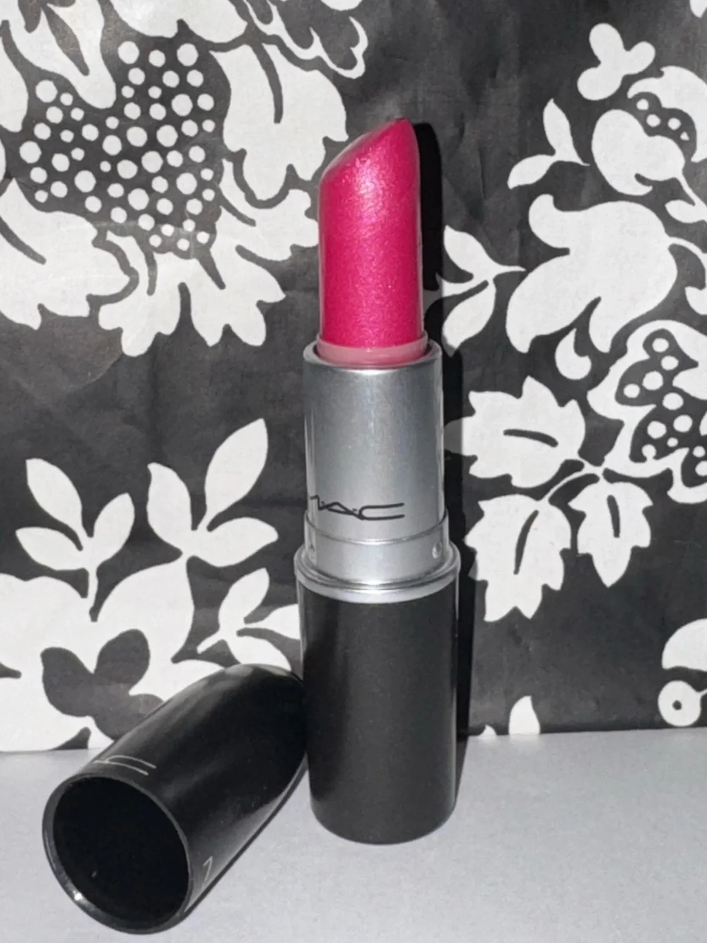 MAC Cosmetics Trimming Talk Lipstick